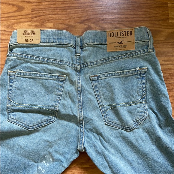Hollister Co. Skinny Jeans With Epic Flex - Picture 7 of 7
